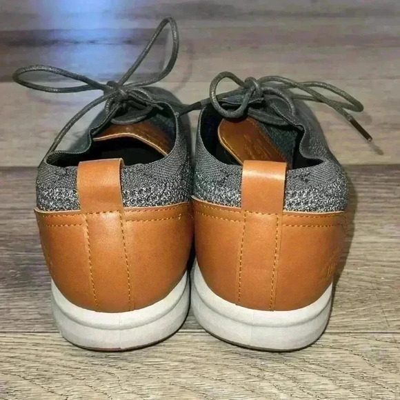 G.H Bass and & Co. - Picture 3 of 5